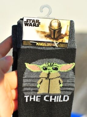 Star Wars Mandalorian Baby Yoda Grogu The Child Crew Socks Gray Novelty Gift